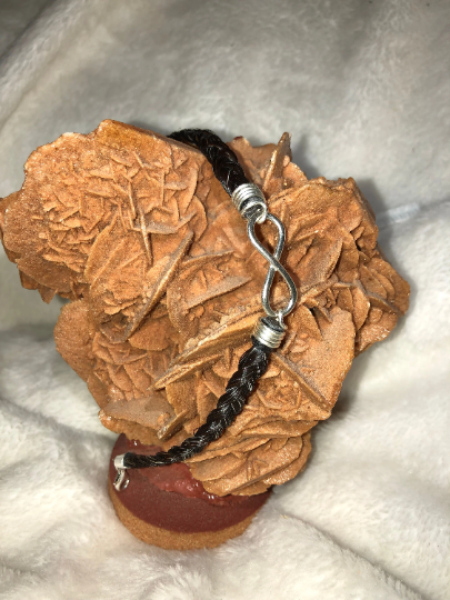 bracelet en crin de cheval argent et breloque infini