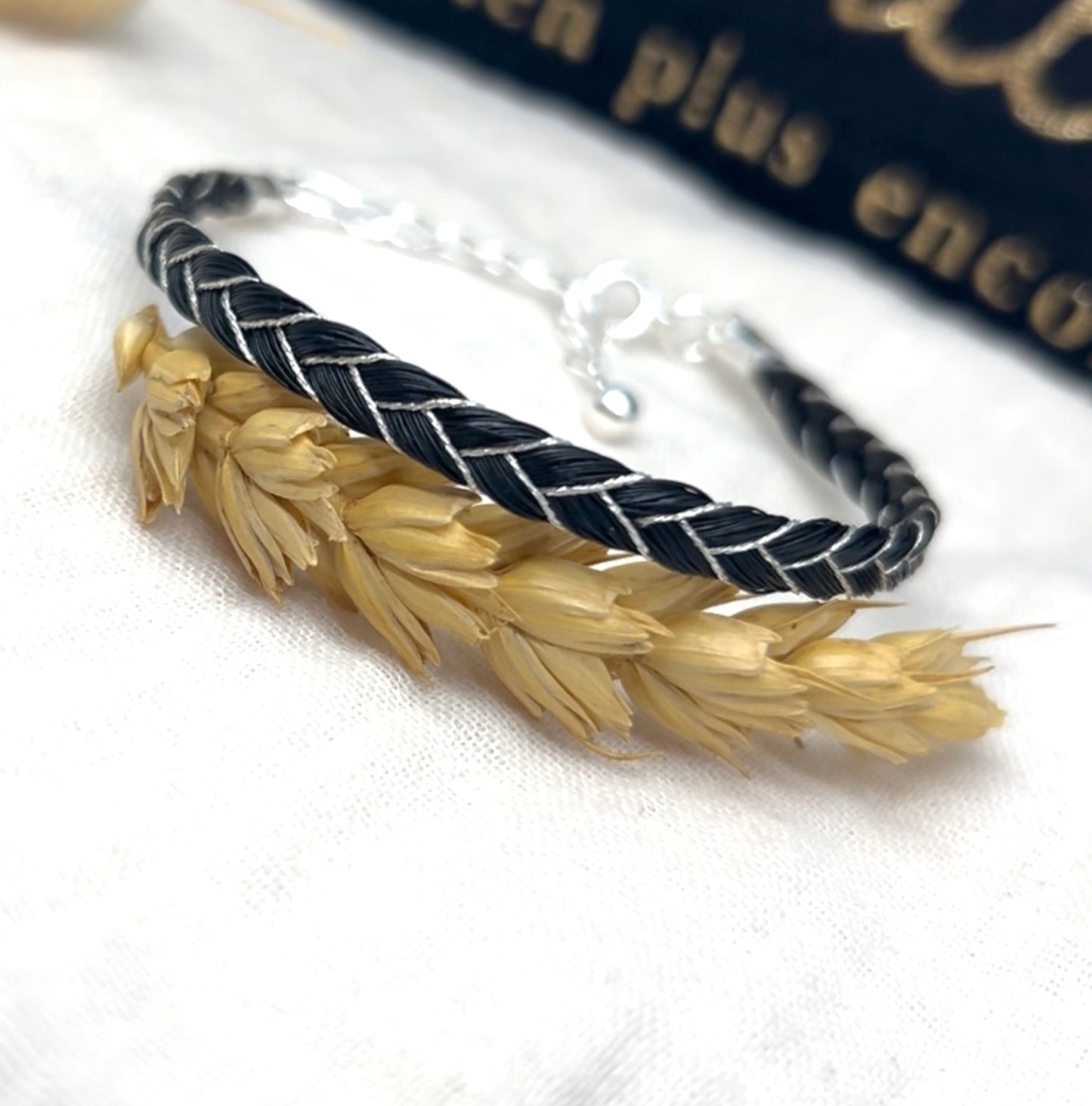 Parure Equilibre -Collier et Bracelet en crin de cheval avec Fil métallisé