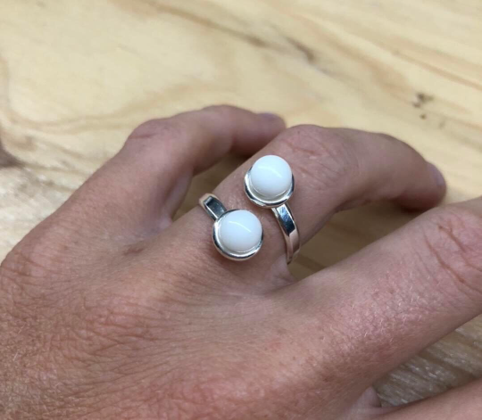 Bague argent et ses deux perles au lait maternel