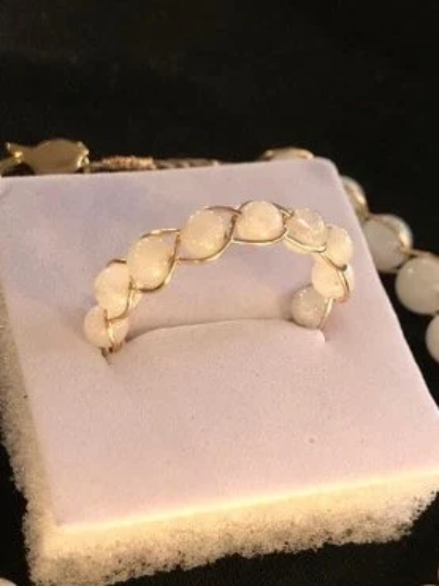 Bague gold filed 14 carats et pierres de lune