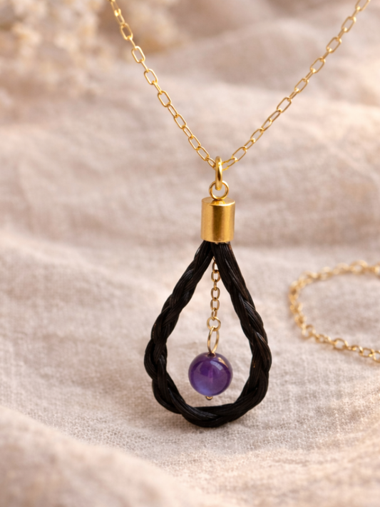 Pendentif en crin de cheval Ineya