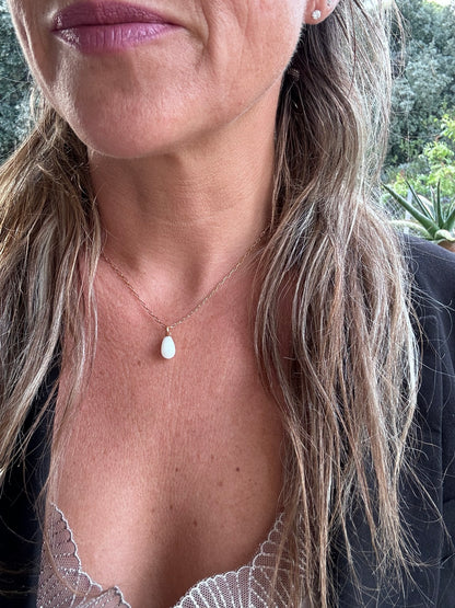 Collier Goutte de Lait – Bijou au lait maternel.