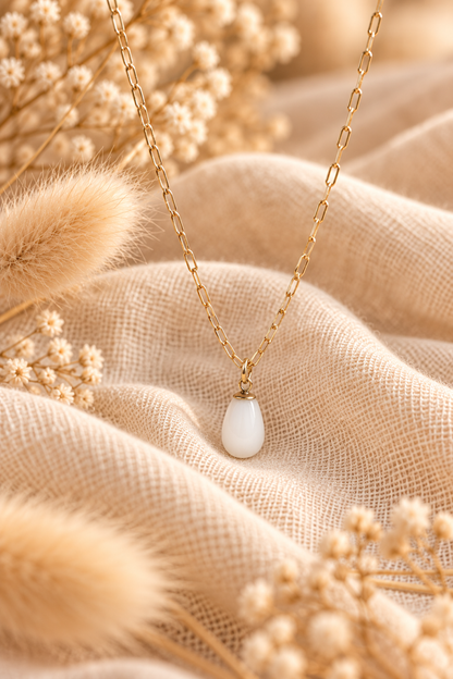 Collier Goutte de Lait – Bijou au lait maternel.