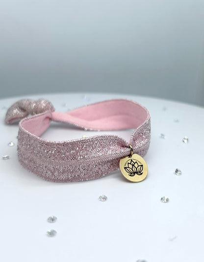 Bracelet ruban médaillon gravé